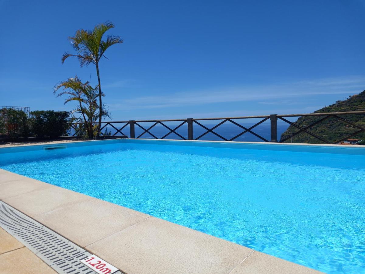Tropical Garden Villa อาร์โกดากาเลียตา ภายนอก รูปภาพ