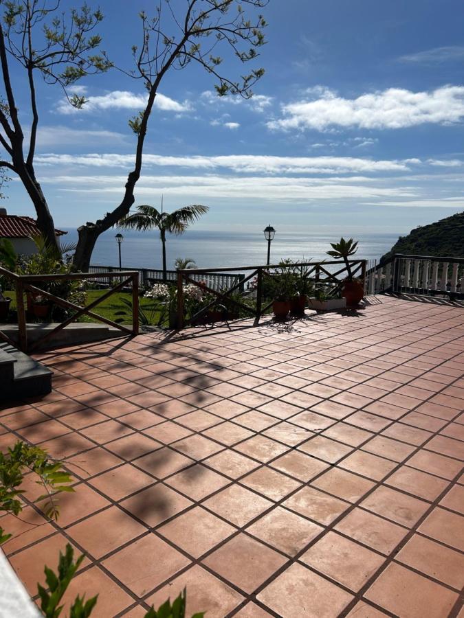 Tropical Garden Villa อาร์โกดากาเลียตา ภายนอก รูปภาพ